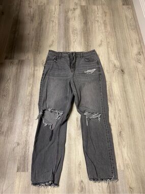 American Eagle Outfitters Gray Distressed Boyfriend Jeans
